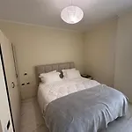 Apartment In Qerret
